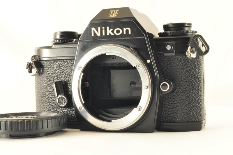 【中古】nikon EM