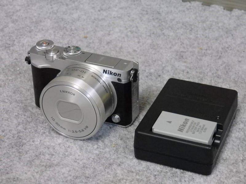 楽天市場】ニコン nikon1 j5 標準パワーズームレンズキット