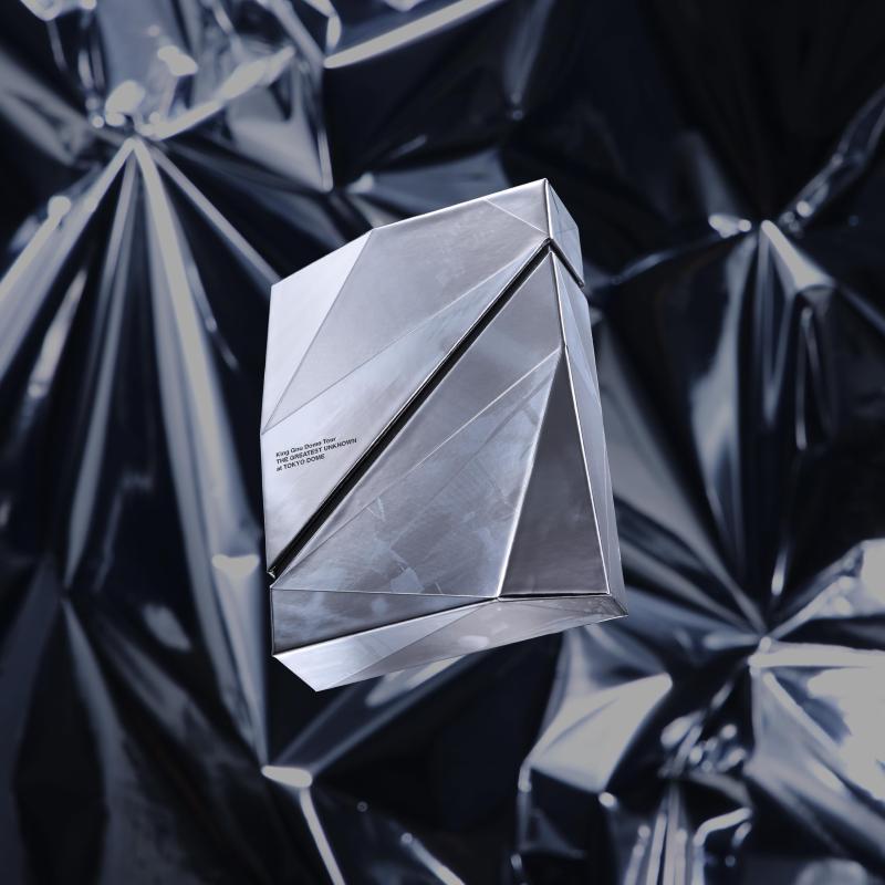 【中古】King Gnu Dome Tour THE GREATEST UNKNOWN at TOKYO DOME (Blu-ray) (完全生産盤) (特典なし)