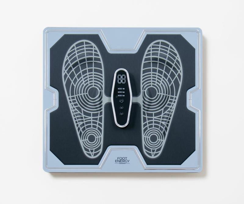 【中古】【 保阪尚希 監修 】 フットエナジー 足裏 EMS マシン 中周波 低周波 足 トレーニング 筋トレ 運動 リモコン 付き