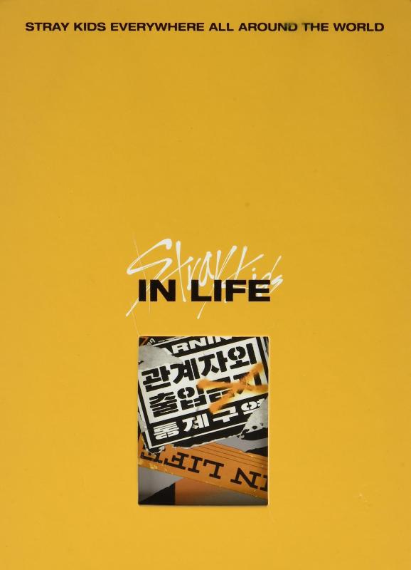 Stray Kids Vol. 1 Repackage - IN LIFE (通常版) (ランダムバージョン)