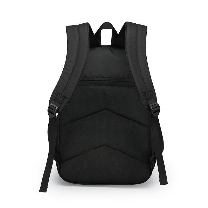 リュック 男性用 女性用 旅行 鞄 かばん 軽量 防水 耐摩耗性 中学生 高校生 大学生 カジュアル