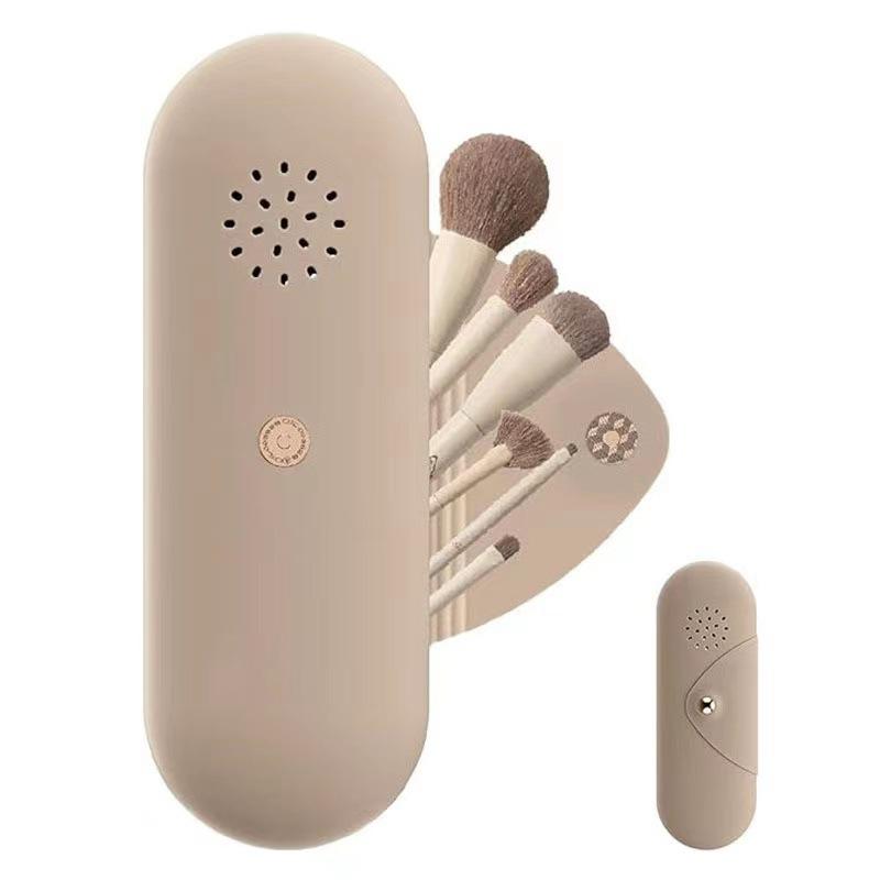 メイクブラシケース シリコン製 通気性 メイクブラシ 携帯用 防塵 メイク道具 収納 旅行用