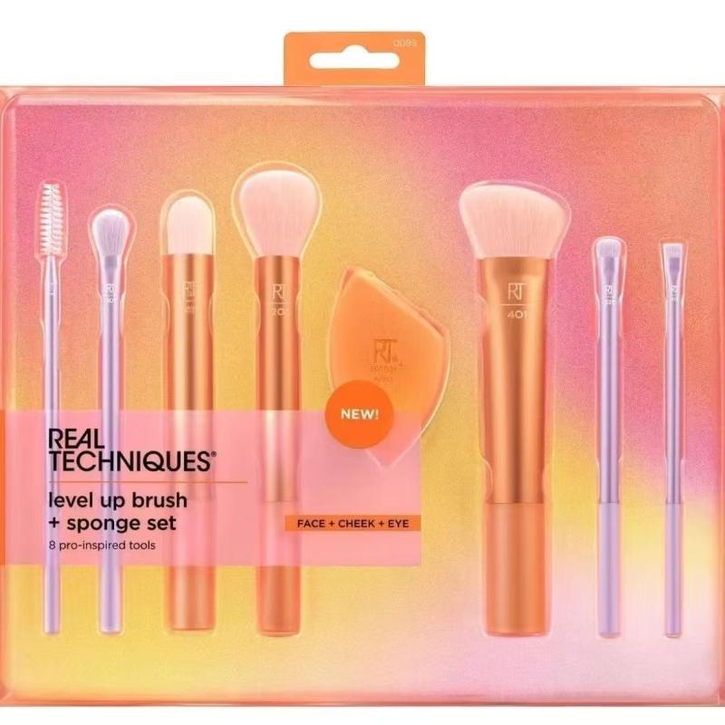 メイクブラシ 7本セット パウダーブラシ チークブラシ アイシャドウブラシ 化粧用 スポンジ付き