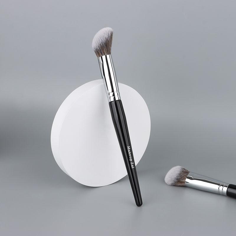 メイクブラシ チークブラシ フェイスブラシ 斜めカット リキッド クリーム パウダー 化粧ブラシ