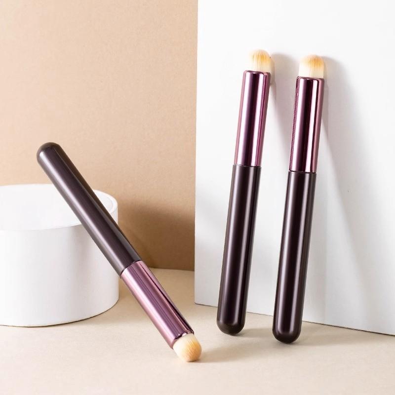 メイクアップブラシ リップブラシ 柔らかい 化粧ブラシ 持ち運び 携帯用 コンシーラーブラシ 暈し 唇ブラシ 丸型