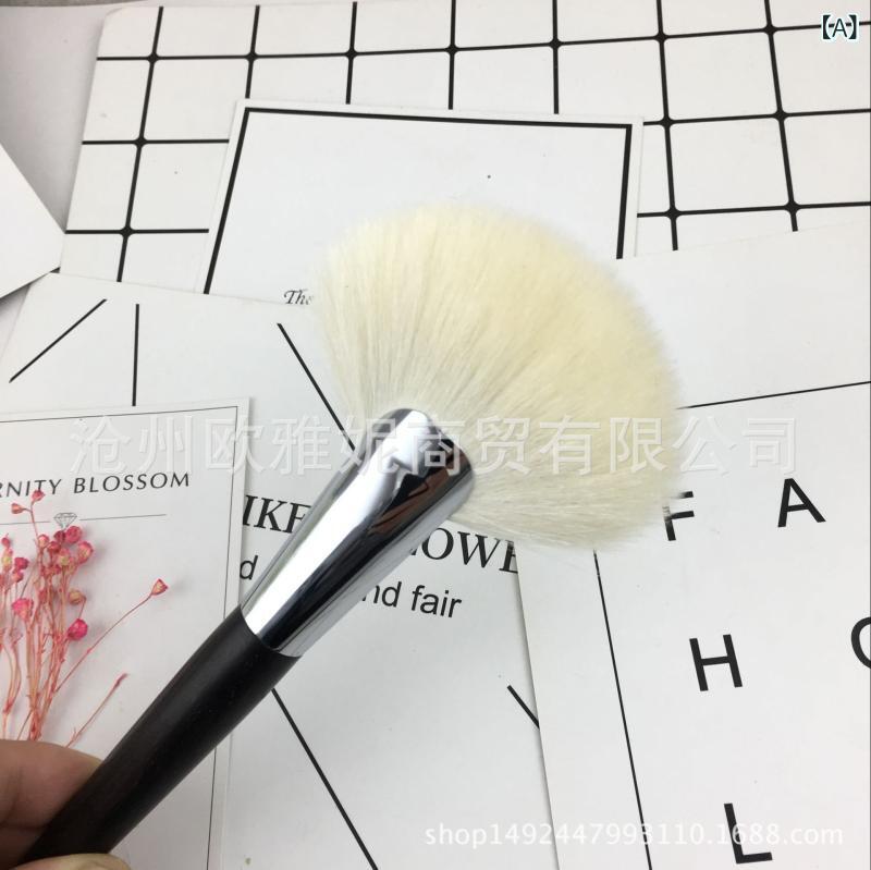 メイクブラシ 細光峰 羊毛 ファンデーションブラシ 余粉ブラシ フェイスブラシ チークブラシ 黒檀