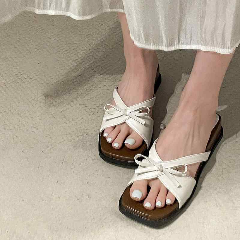サンダル レディース 厚底 夏用 外履き おしゃれ かわいい レトロ 軽量 歩きやすい 疲れない 滑り止め スカート パンツ 普段使い