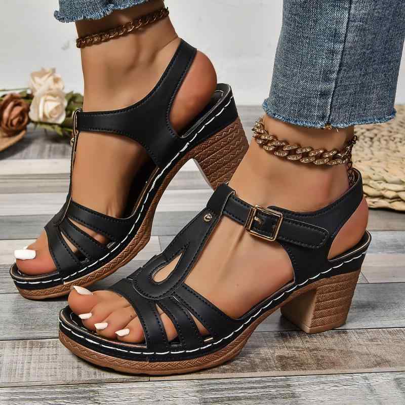 サンダル レディース 春夏 魚の口 太ヒール ストラップ ハイヒール 普段使い 韓国風 外履き