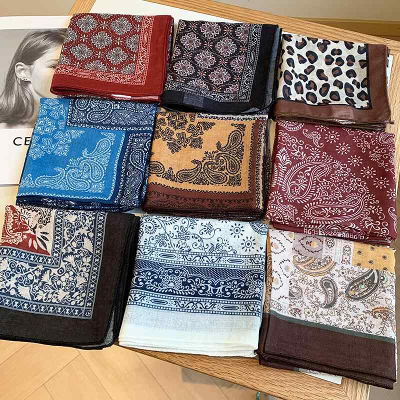 スカーフ レディース 春夏 コットン リネン ハンカチ 正方形 薄手 柔らかい ガーゼ ストール ショール 小物 UVカット 日焼け防止 冷房対策 通気性 吸水性 肌触り 58cm2