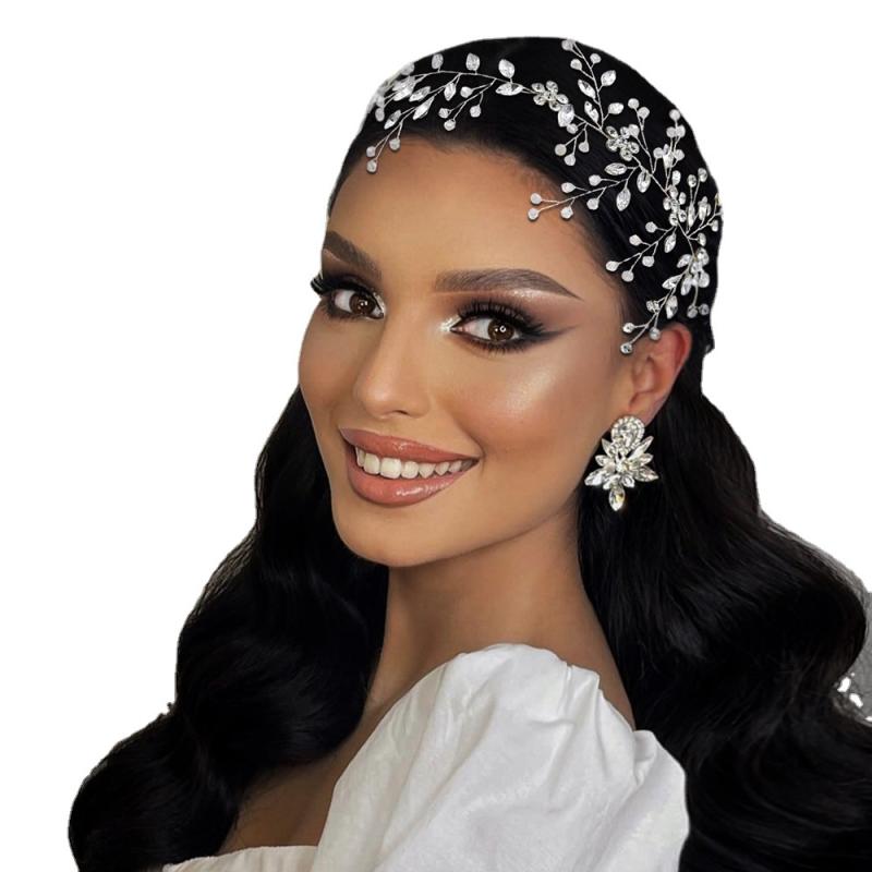 ヘアアクセサリー ブライダル レディース ウェディング 髪飾り ヘッドドレス 水晶 ラインストーン ヘアバンド 結婚式 パーティー 披露宴 フォーマル 上品 エレガント