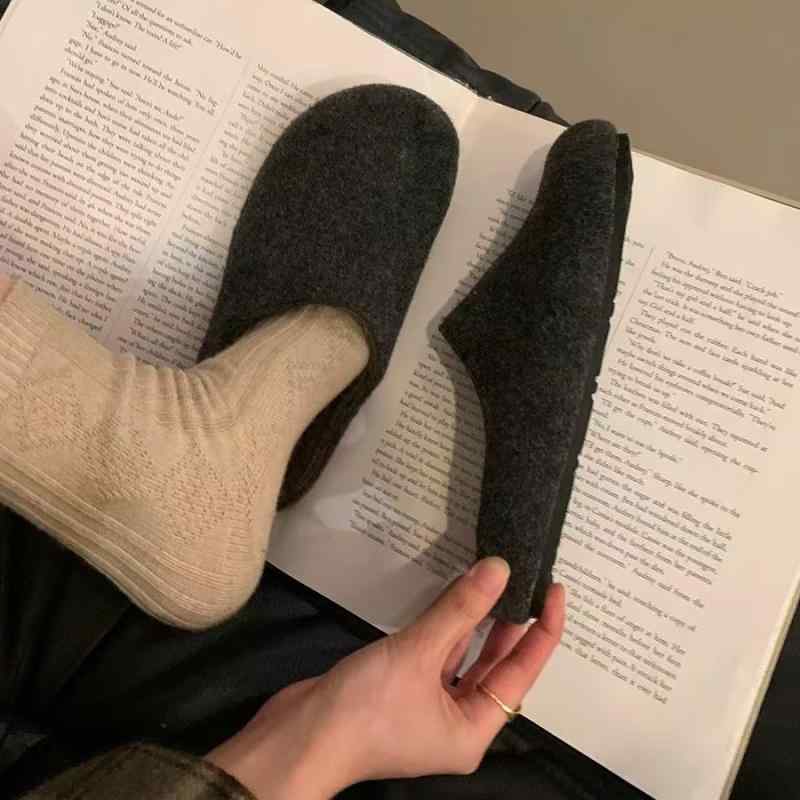 サンダル レディース 秋冬 外履き レトロ ラウンドトゥ 厚底 スリッパ ファー ボア あったか フラット..