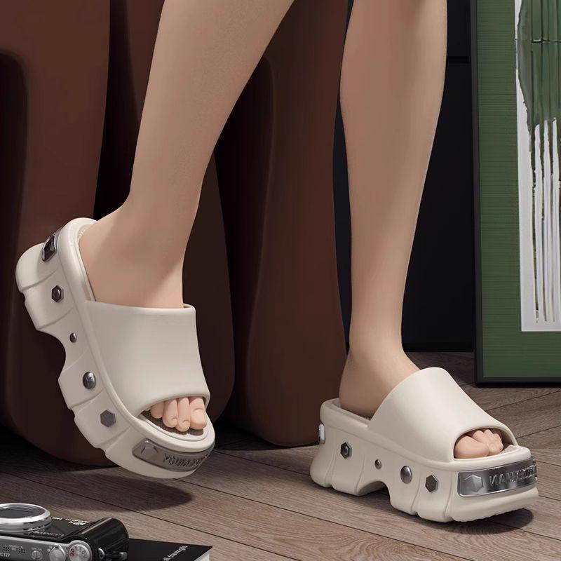 サンダル レディース 厚底 EVA パンク風 スタッズ 衝撃吸収性 滑り止め 外履き 普段使い