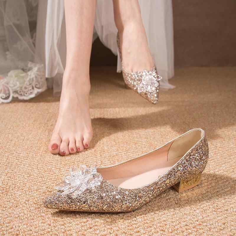 パンプス レディース シューズ フラット ローヒール ポインテッドトゥ グリッター フラワー ビジュー チャンキーヒール ウェディング パーティー 結婚式 二次会 かわいい おしゃれ