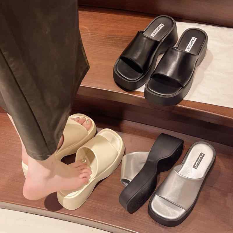 サンダル レディース 厚底 スリッパ サンダル 外履き 滑り止め ビーチ サンダル 普段使い リラックス