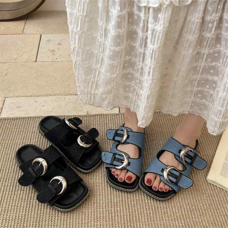 サンダル レディース フラット シルバー ローヒール スリッパ ぺたんこ 歩きやすい 滑り止め スカート パンツ 普段使い かわいい