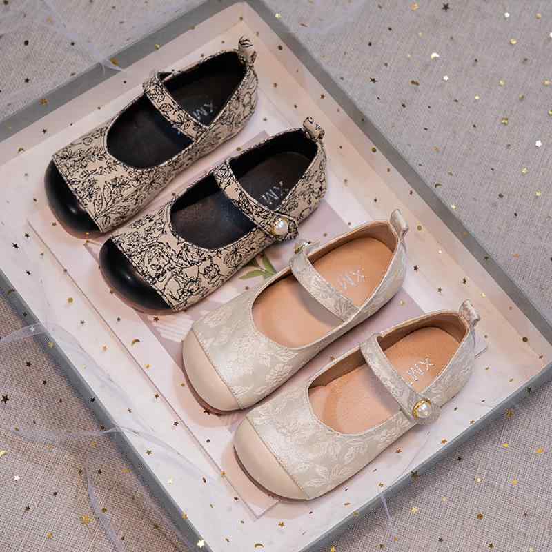 靴 キッズ 女の子 フォーマル シューズ 子供 マリー ジェーン レザー 春秋 刺繍 かわいい プリンセス 浅履き