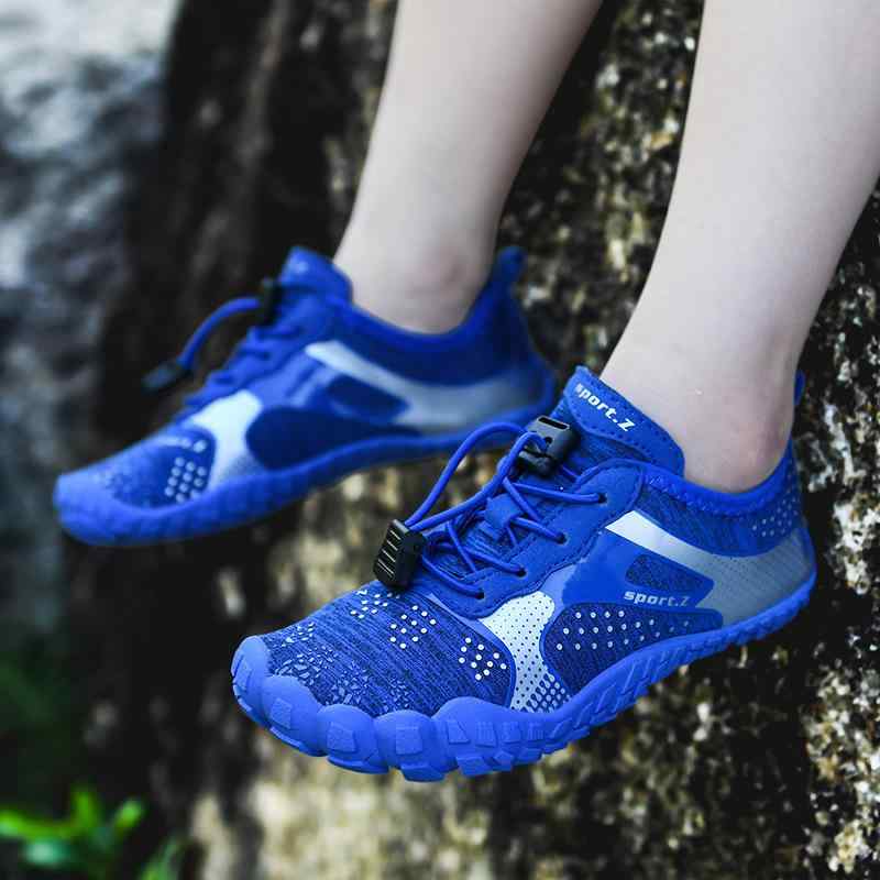 靴 キッズ 子供用 兼用 アクアシューズ マリンシューズ サンダル ビーチサンダル ウォーターシューズ 通気性 速乾性 排水性 滑り止め 磯遊び 川遊び 水遊び シュノーケリング2