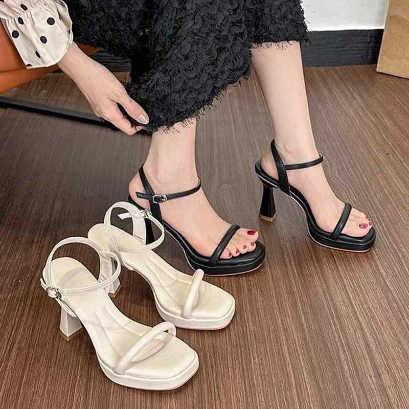 サンダル レディース 厚底 チャンキーヒール ストラップ スクエアトゥ 防水 美脚 歩きやすい 疲れない 滑り止め フェミニン カジュアル..