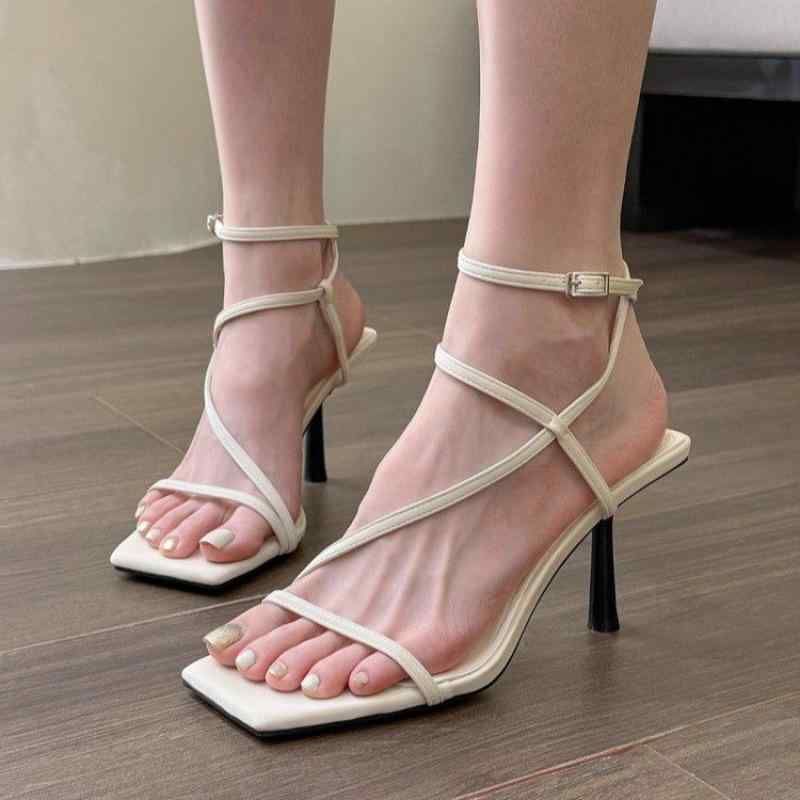 サンダル レディース 細ヒール 春夏 ミュール 華奢 ストラップ スクエアトゥ 接触冷感 シンプル きれいめ おしゃれ かわいい フェミニ..