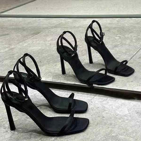 サンダル レディース スクエアトゥ ストラップ 華奢見え ハイヒール ピンヒール きれいめ 上品 エレガント フェミニン 大人っぽい おしゃれ かわいい カジュアル パーティー デート