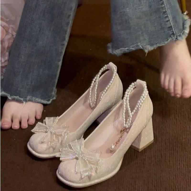 ハイヒール レディース 成人式 マリージェーン ウェディング シューズ 太ヒール ラウンドトゥ ローファー スリッポン 疲れにくい 歩きやすい 外履き