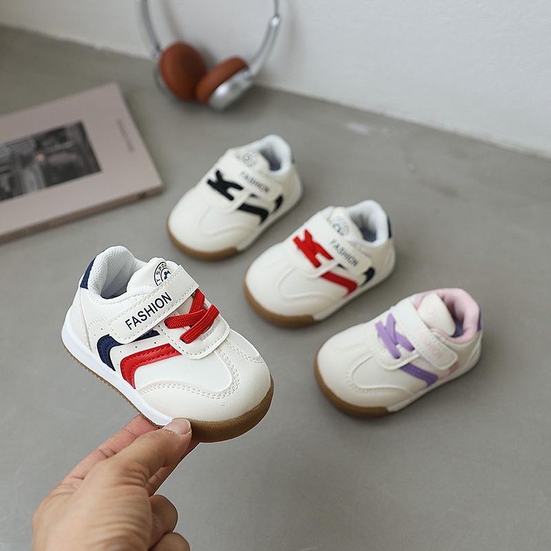 靴 ベビー 秋の新作 ファーストシューズ 男の子 女の子 皮革 柔らかい靴底 滑り止め