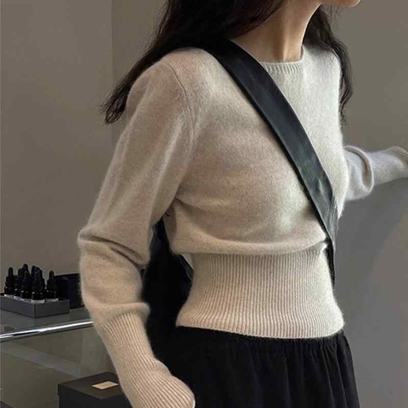 ニット レディース 秋冬 接触冷感 インナー トップス セーター 柔らかい 肌触り ストレッチ スリムフィット ショート丈 ブラック系