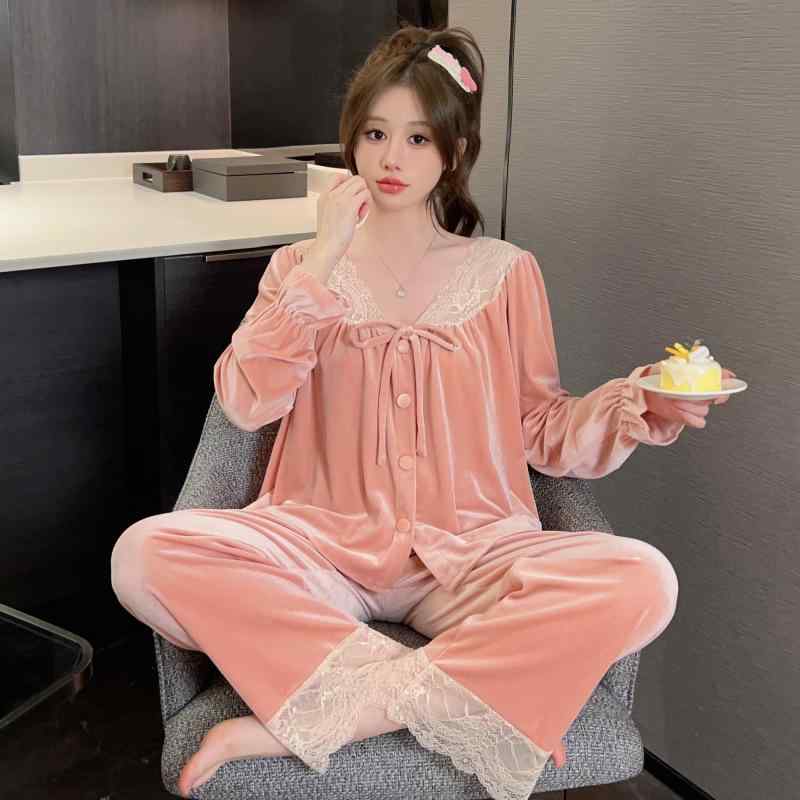 パジャマ レディース 秋冬 長袖 ルームウェア 上下セット ベルベット レース 襟付き かわいい 部屋着 寝間着 あったか おしゃれ 電気メッキ加工 高級感