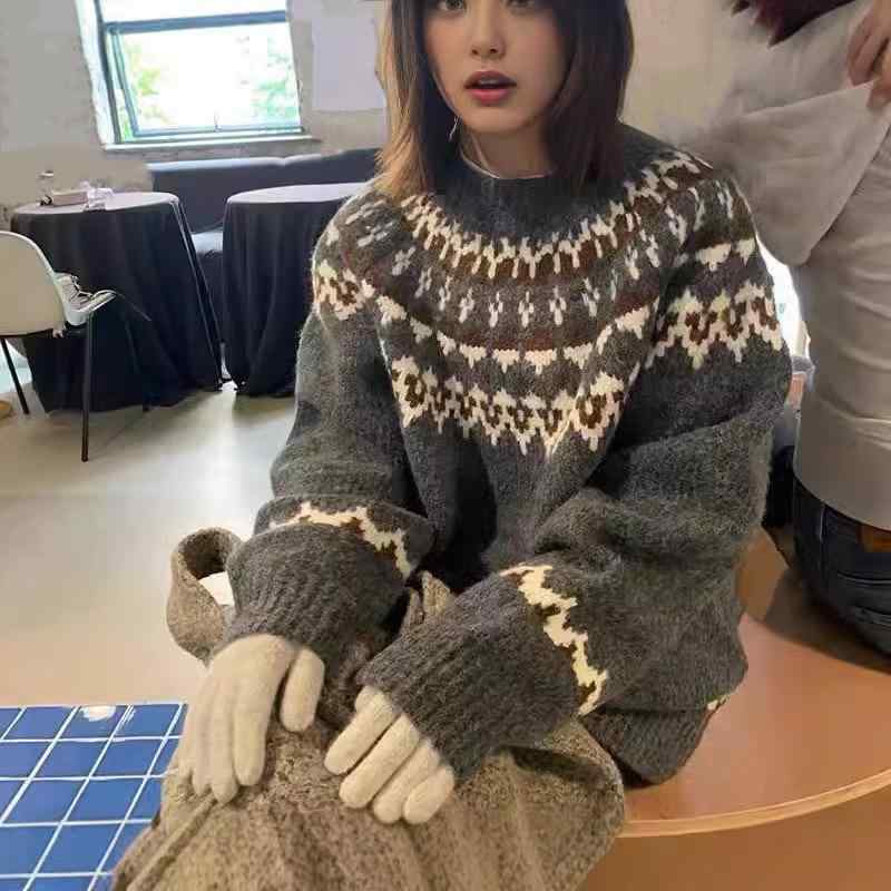 ニット レディース 秋冬 レトロ ソフト ゆったり リラックス 配色 フェアアイル柄 プルオーバー トップス ウォーム 保温性 かわいい2