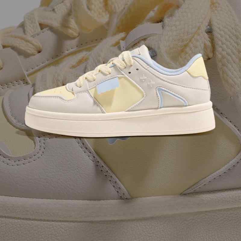 スニーカー レディース 厚底 スニーカー ラウンドトゥ 通気性 白 普段使い デイリーユース