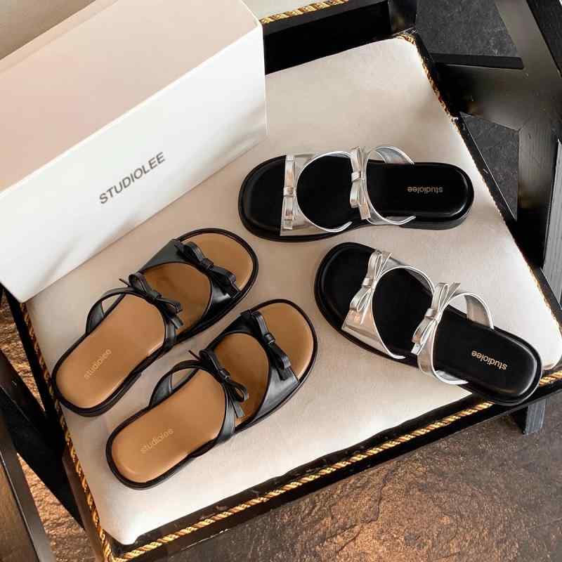 サンダル レディース 一文字 ストラップ 蝶結び フラット ぺたんこ オープントゥ ビーチ 普段使い デイリーユース かわいい 歩きやすい