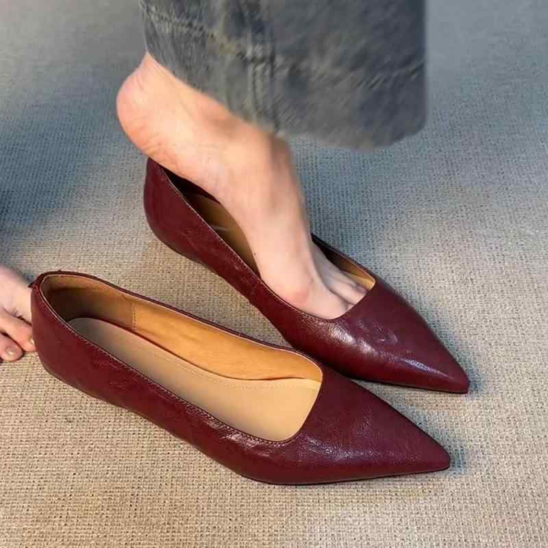 樂天商城 - 靴 レディース ローヒール パンプス ぺたんこ 痛くない フラットシューズ モカシン スリッポン ラウンドトゥ 柔らかい 履きやすい 歩きやすい 疲れない 春夏 秋冬 カジュアル 普段使い 通勤 旅行 おしゃれ かわいい 黒