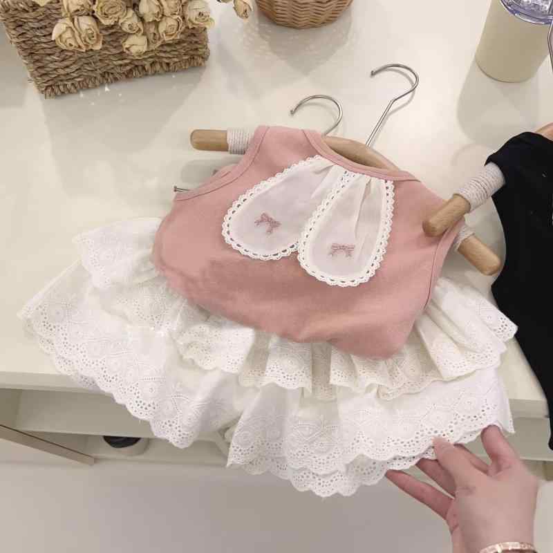 キッズ 女の子 セットアップ 半袖 レース スカート かわいい 夏服 普段使い・スタイル: 韩版・套装タイプ: 裙套装・套装点数: 2点セット・袖丈: 長袖・是否连帽: 不连帽・・柄: 無地・素材: 綿95%・閉鎖方式: プルオーバー・カラ...