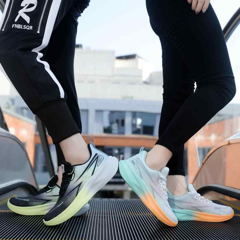 スニーカー 男性用 超軽量 厚底 接触冷感 メッシュ 通気性 クッション性 普段使い ランニング ウォーキング ペア 春夏