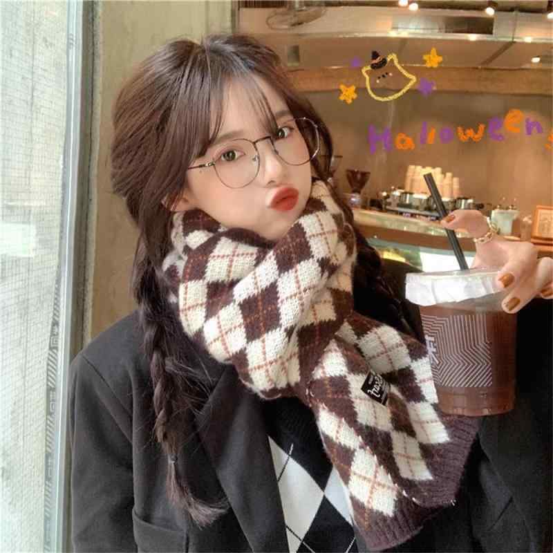 マフラー レディース 秋冬 保温 韓国風 学生 ショール ストール ひざ掛け 菱形 格子柄 ニット カシミヤタッチ 柔らかい あったか かわいい[ "・機能: 保温", "・スタイル: マフラー、ストール", "・色: ブラウン", "・素材: 仿羊绒、锦纶"]