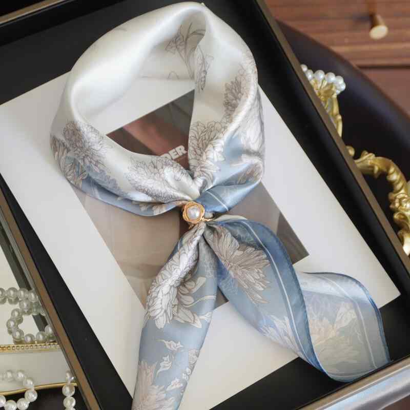 スカーフ レディース 春夏 桑絹 シルク 正方形 旅行用 お土産 絹織物 幾何学模様