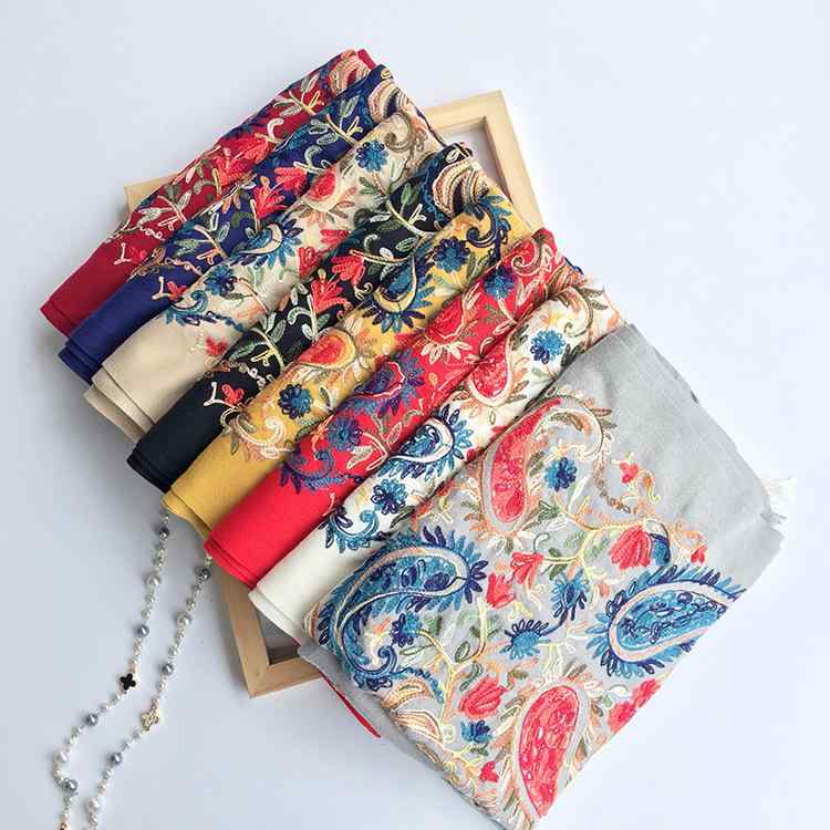 ストール レディース 春秋 冬 大判 ショール 民族風 ペイズリー柄 刺繍 ブランケット ひざ掛け あったか 防寒 おしゃれ エレガント 旅行