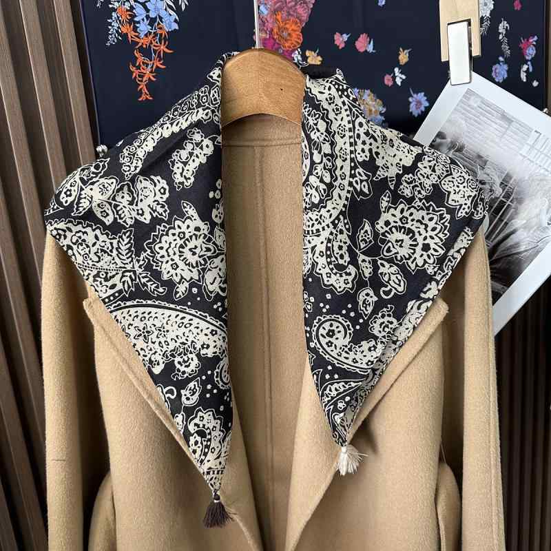 スカーフ レディース ウール 小判 ファッション小物 エレガント 上品 片面プリント フリンジ あったか 防寒 おしゃれ2
