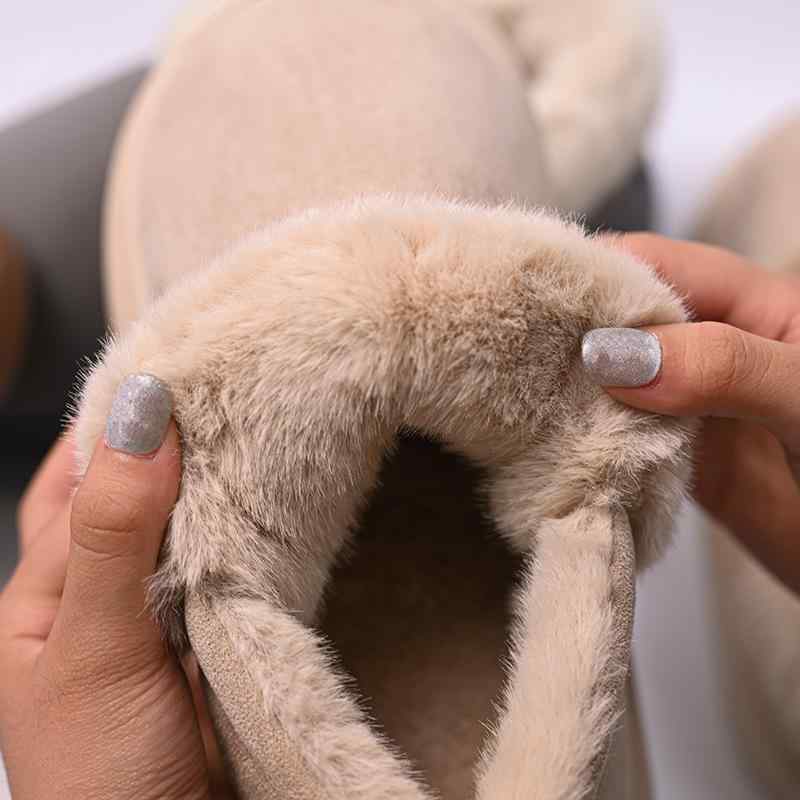 スノーブーツ 厚底 ムートンブーツ レディース 冬 ファー 裏起毛 暖かい あったか 防寒 滑り止め 軽量 ルームシューズ メンズ 室内履き 外履き