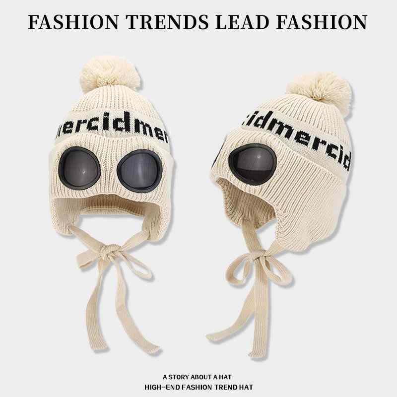 帽子 レディース 秋冬 ニット帽 眼鏡付き ケーブル編み ポンポン 暖かい 小顔効果 防寒 耳あて