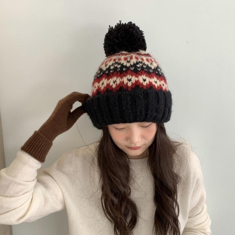 帽子 レディース 秋冬 かわいい アンゴラ 赤 毛糸帽子 保温 ジャカード ポンポン ニット帽 小顔効果