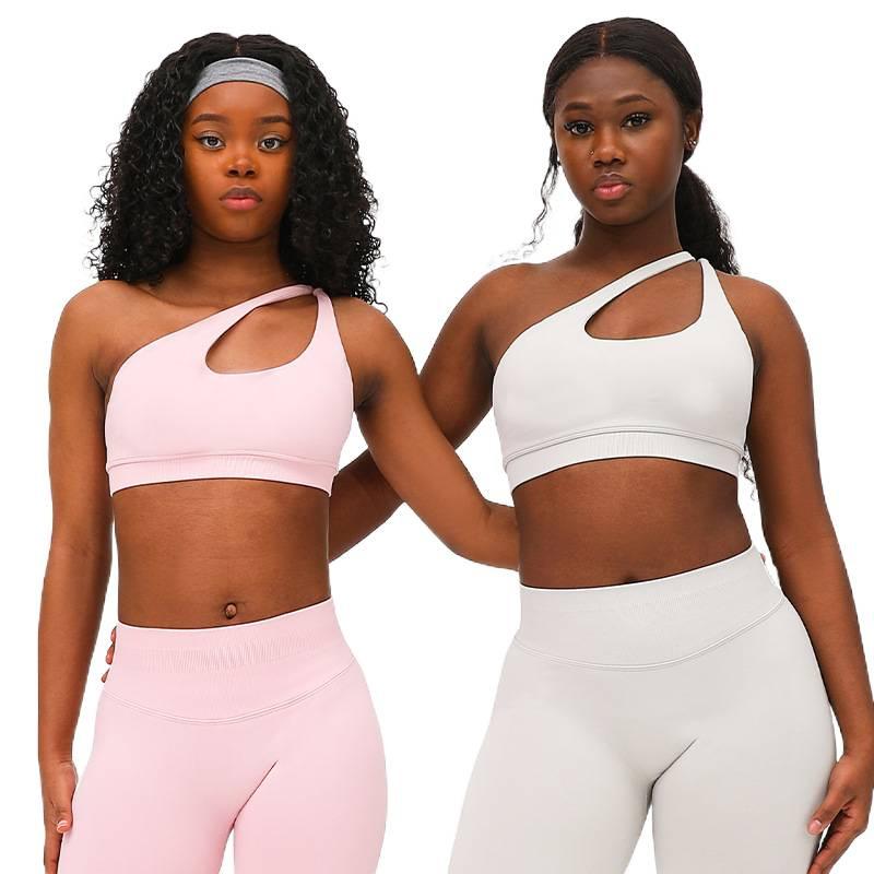 ブラジャー スポーツブラ レディース ヨガウェア シームレス 斜めがけ インナー ウェア 美背 接触冷感