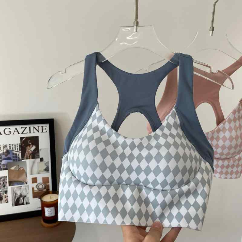 スポーツブラ レディース 一体型 高強度 運動用 ランニング 健身 ヨガブラ ヨガウェア スポーツウェア ノンワイヤー 吸汗速乾