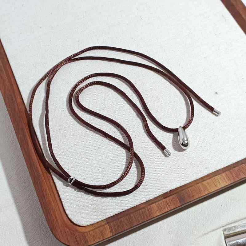 ネックレス 水滴 ペンダント アジャスター付き チョーカー 小ぶり インスタ映え アクセサリー2