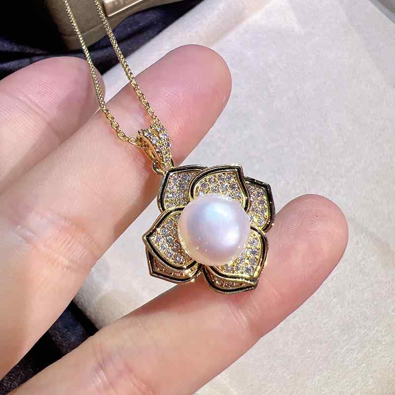 乐天商城 - ネックレス レディース 銅製 ジルコニア 厚メッキ 花柄 パール ペンダント チョーカー DIY アクセサリー
