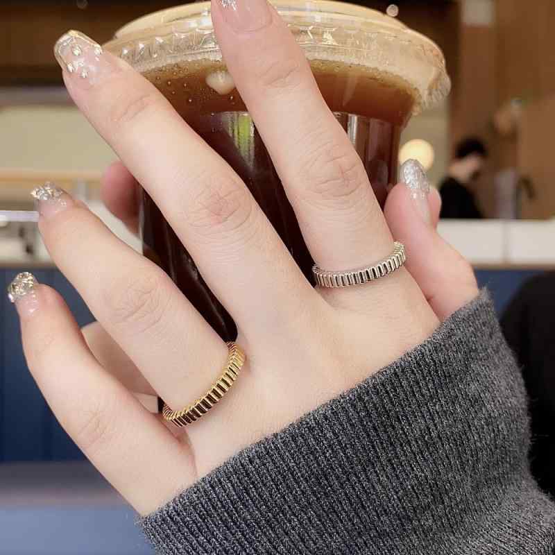 指輪 レディース 重ね付け 925シルバー アクセサリー 豪華感 カップル ペアリング メンズ ブレスレット 電気メッキ加工