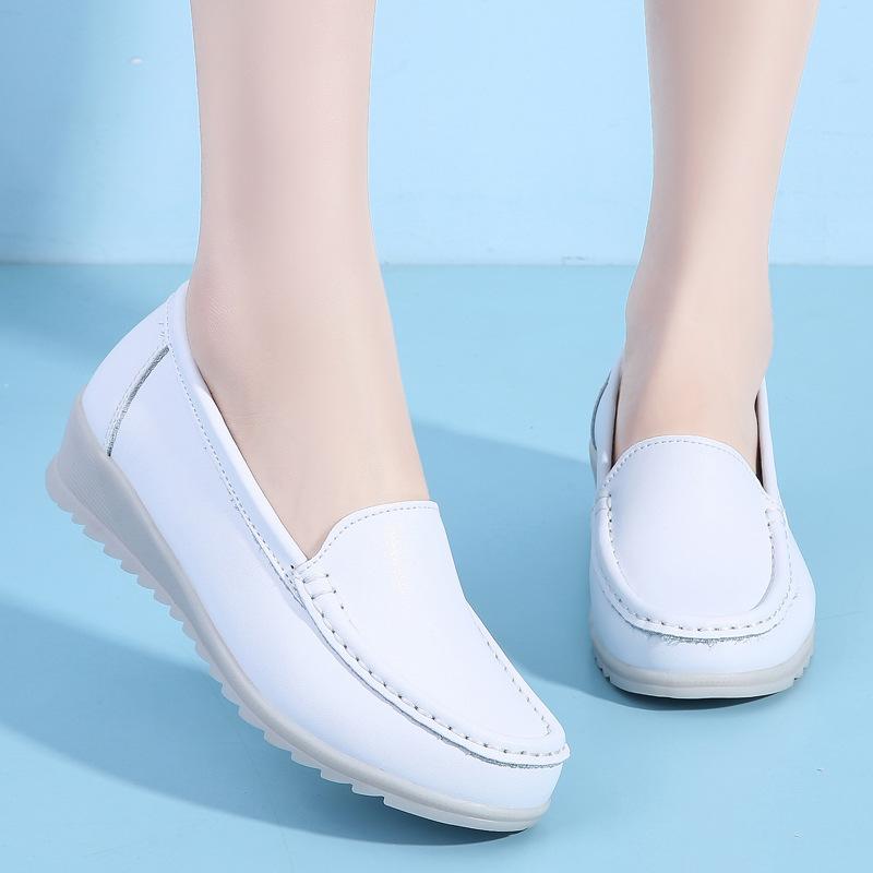 ナースシューズ レディース 白 牛革 快適 衝撃吸収 疲労軽減 厚底 柔らかい 滑り止め 屈曲性 クッション性 歩きやすい 履きやすい 仕事用 病院 オフィス