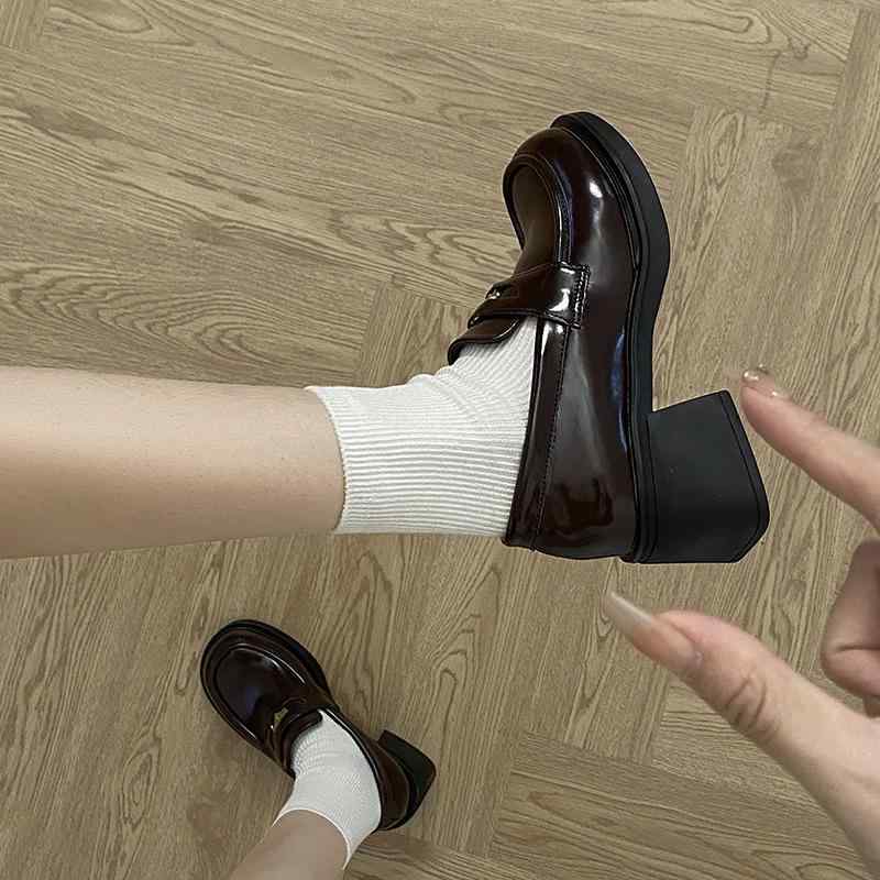 ローファー レディース 秋冬 ブラウン 厚底 身長アップ 太ヒール レザーシューズ ブリティッシュスタイル レトロ かわいい 普段使い お洒落