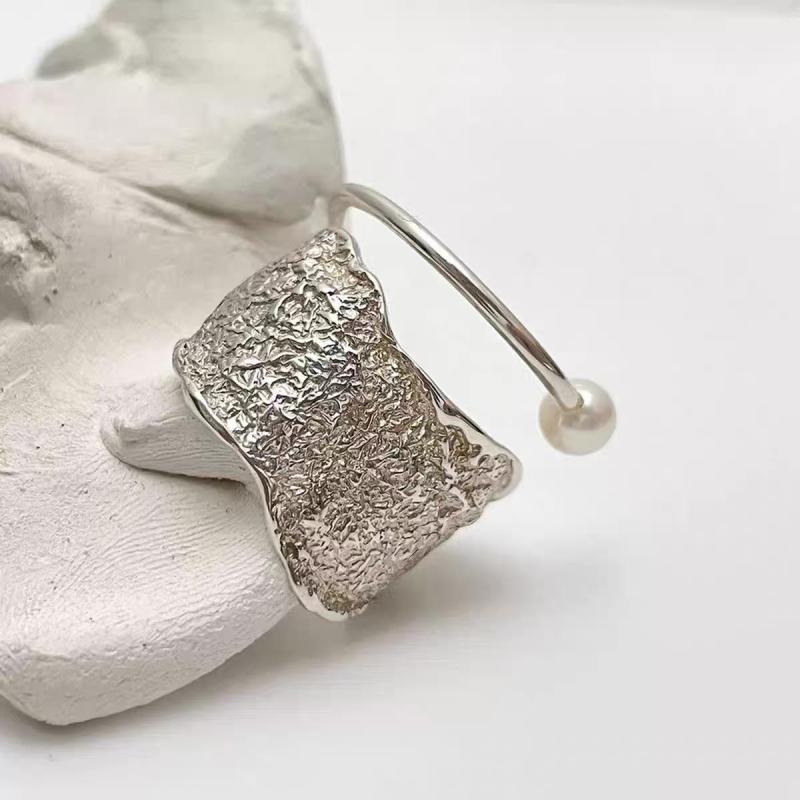 指輪 レトロ 調節可能 電気メッキ加工 高級感 ジルコニア ファッション アクセサリー ラッキーアイテム パール 1